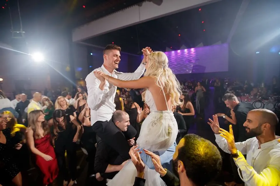 Elkana Paz DJing a wedding
